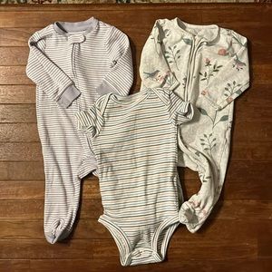 Little Planet Carters Baby Girls Sleeper Onesie 6 months